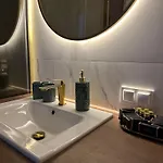 아파트 Panorama 79 *